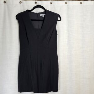 Classiques Entier Black Cap Sleeveless Dress -Size: 4